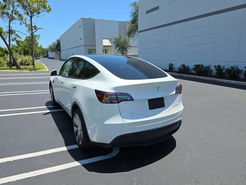 tesla model y 2023 7SAYGDEE3PF616686 image tesla model y 2023 7SAYGDEE3PF616686 image